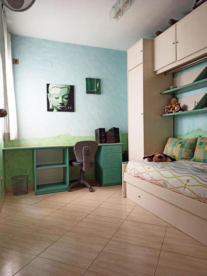 Atico Con Fantasticas Vistas Apartment Hospitalet De L'Infant Exterior foto